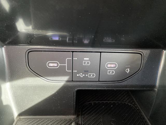 Certified 2024 Kia Sorento SX Prestige image 28