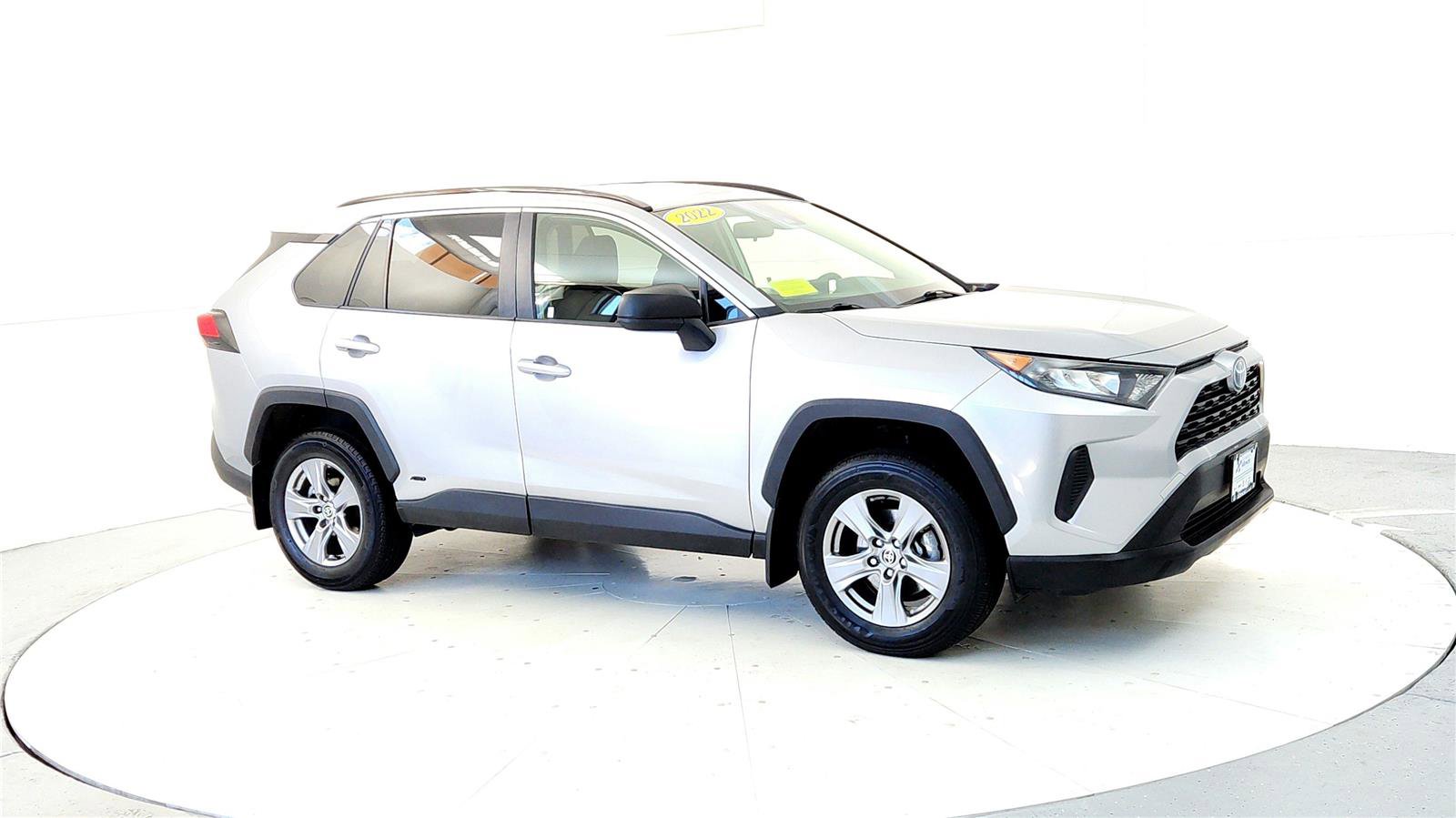 Certified 2022 Toyota RAV4 LE image 7