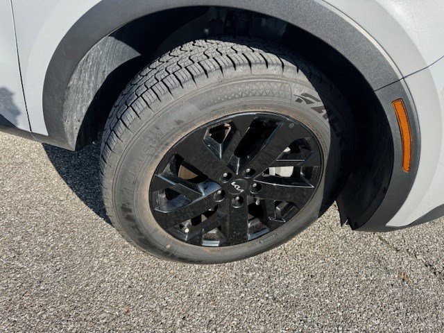 Used 2022 Kia Sorento S w/ Panoramic Sunroof Package AWD/4WD image 43