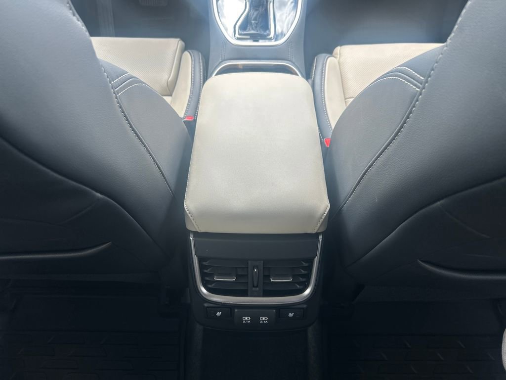 Used 2020 Subaru Outback Limited image 30