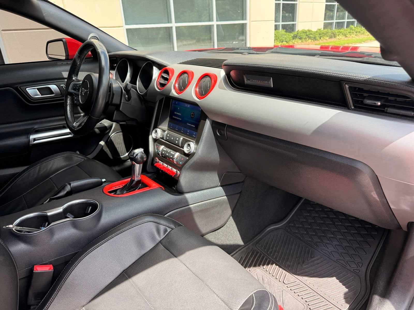 Used 2022 Ford Mustang GT Premium RWD image 24