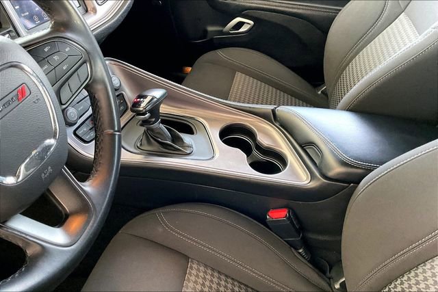 Used 2023 Dodge Challenger SXT RWD image 13