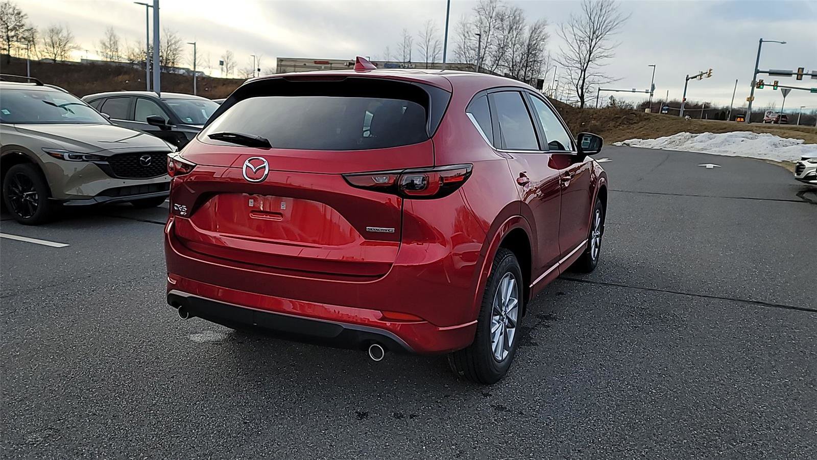 New 2025 MAZDA CX-5 AWD 2.5 S w/ Preferred Package image 3