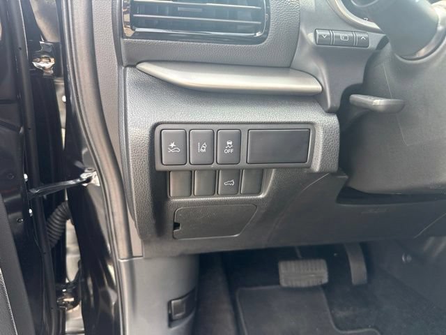 Used 2025 Mitsubishi Eclipse Cross SE AWD/4WD image 15