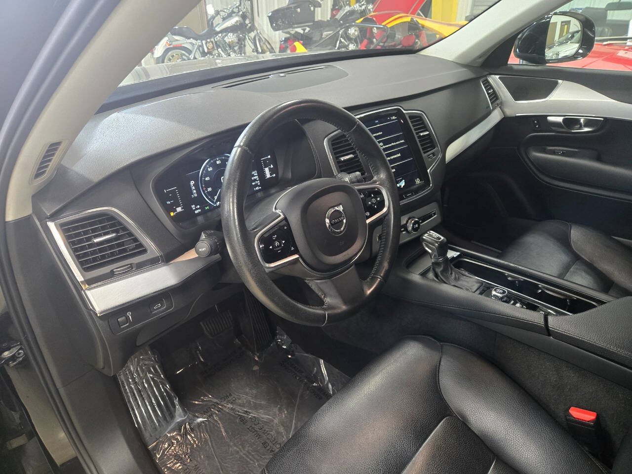 Used 2018 Volvo XC90 T5 Momentum AWD/4WD image 10