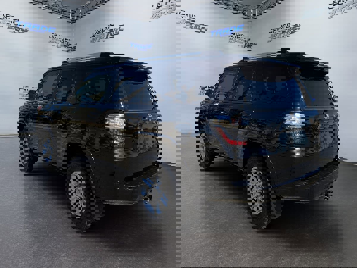 Used 2021 Toyota 4Runner SR5 image 7