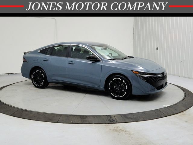 New 2026 Nissan Sentra SR w/ SR Premium Package image 1