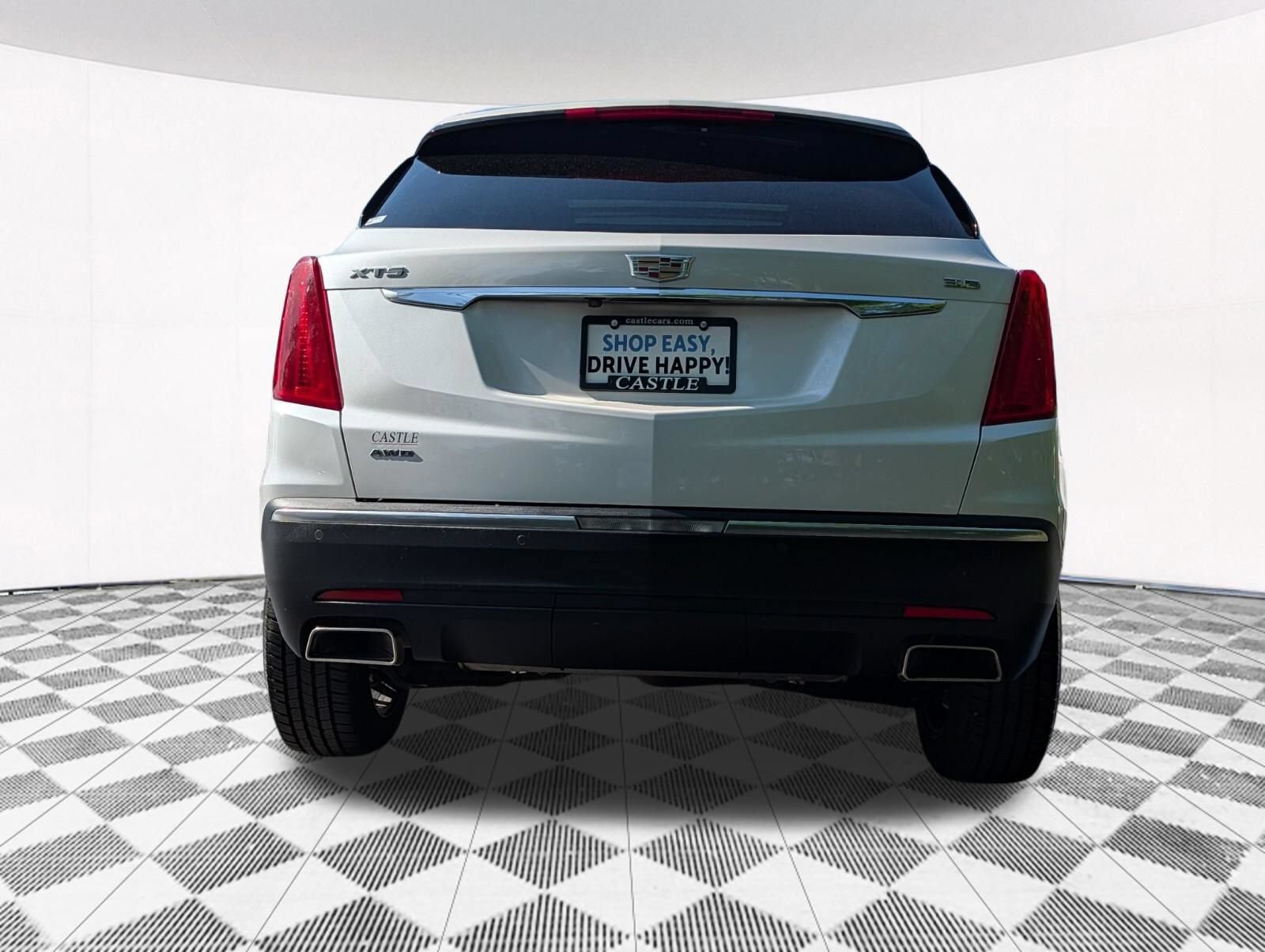 Used 2017 Cadillac XT5 Premium Luxury AWD/4WD image 18