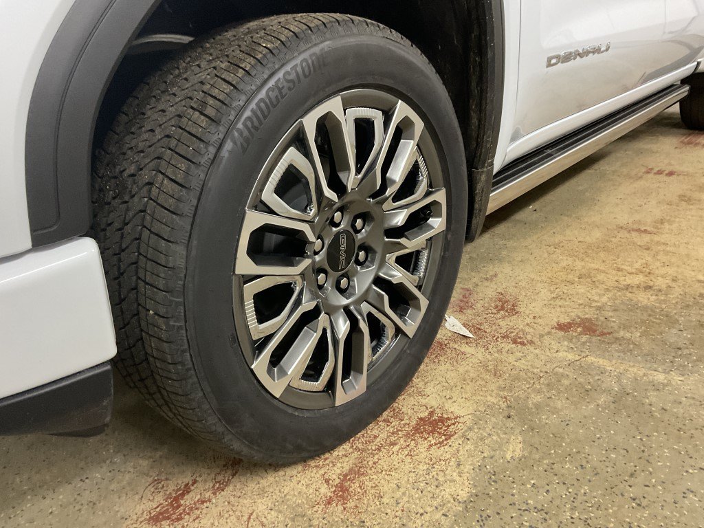 New 2026 GMC Sierra 1500 Denali Ultimate AWD/4WD image 35