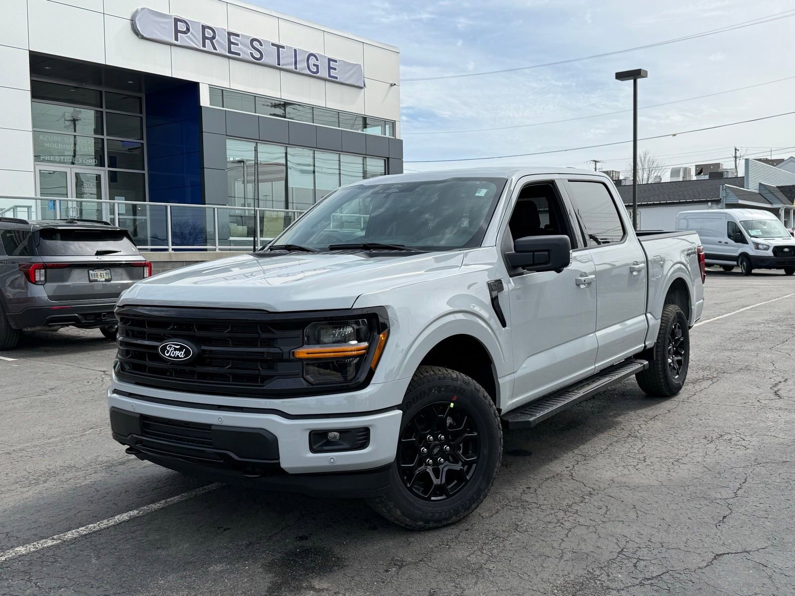New 2026 Ford F150 XLT AWD/4WD image 1