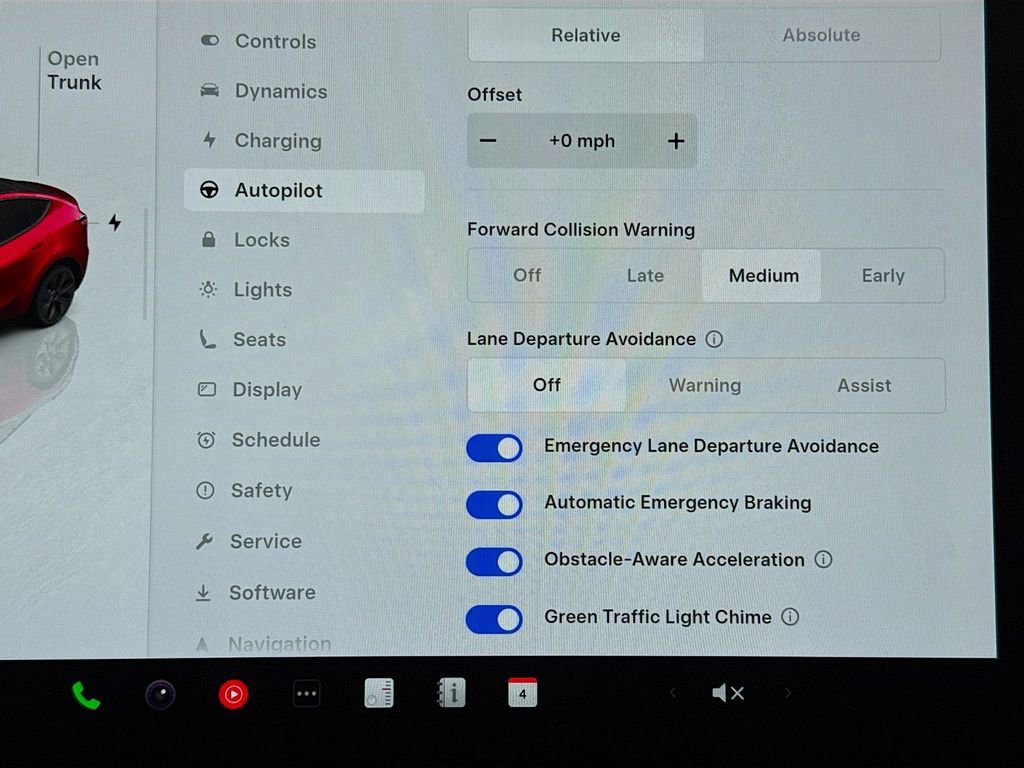 Used 2025 Tesla Model Y Long Range image 15