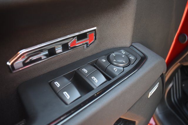 Used 2025 GMC Sierra 1500 AT4 w/ AT4 Premium Package AWD/4WD image 15