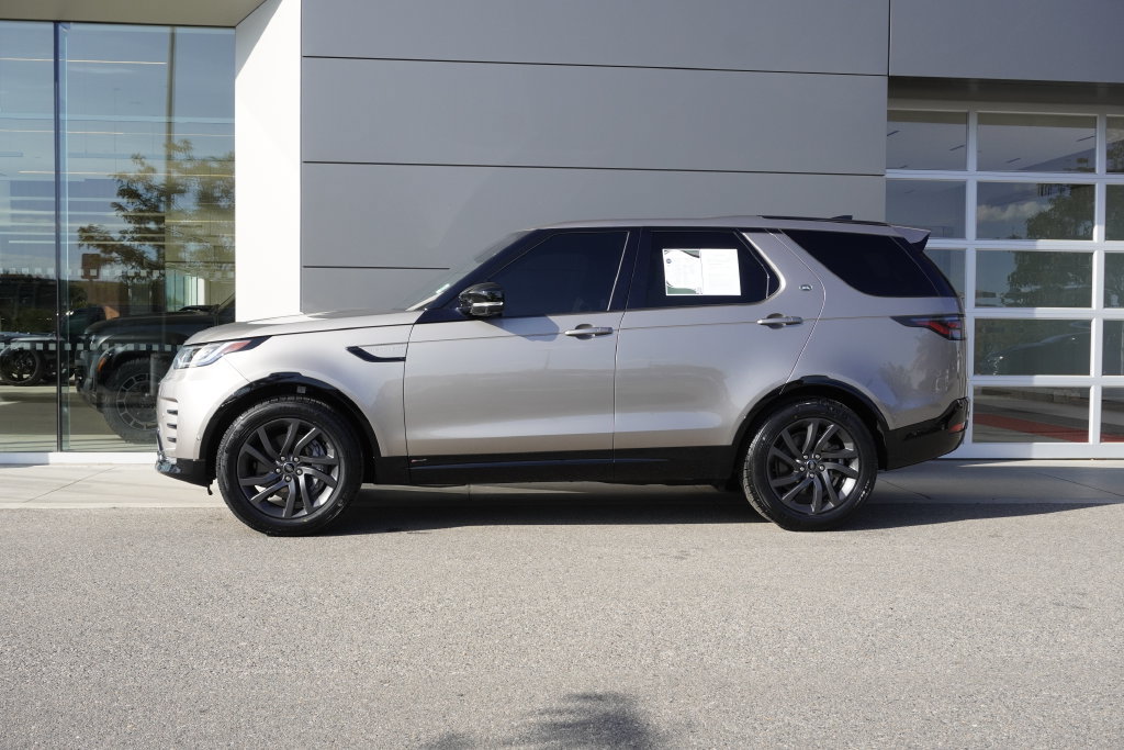 Used 2021 Land Rover Discovery S R-Dynamic AWD/4WD image 6