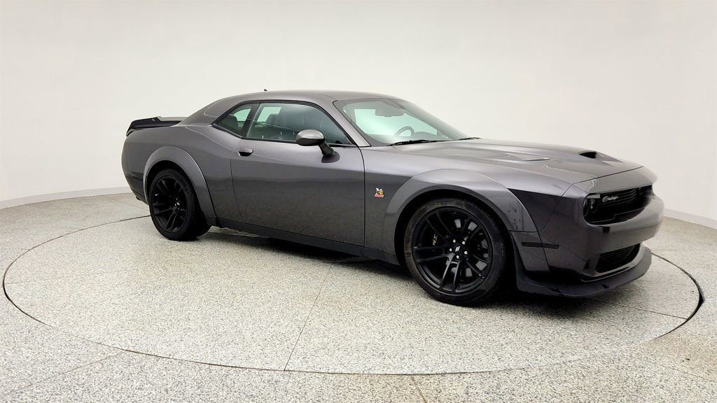 Used 2022 Dodge Challenger R/T Scat Pack RWD image 3