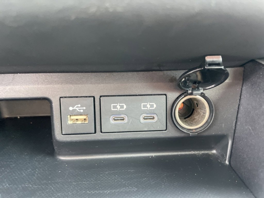 Used 2024 Toyota Highlander XLE image 21