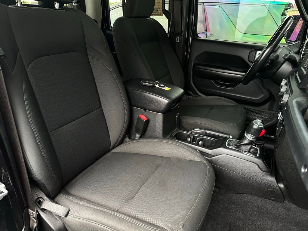 Used 2020 Jeep Gladiator Sport w/ Quick Order Package 24S AWD/4WD image 17