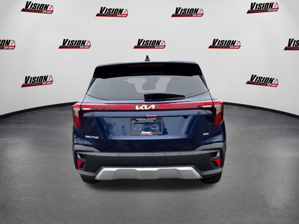 New 2026 Kia Seltos LX AWD/4WD image 6