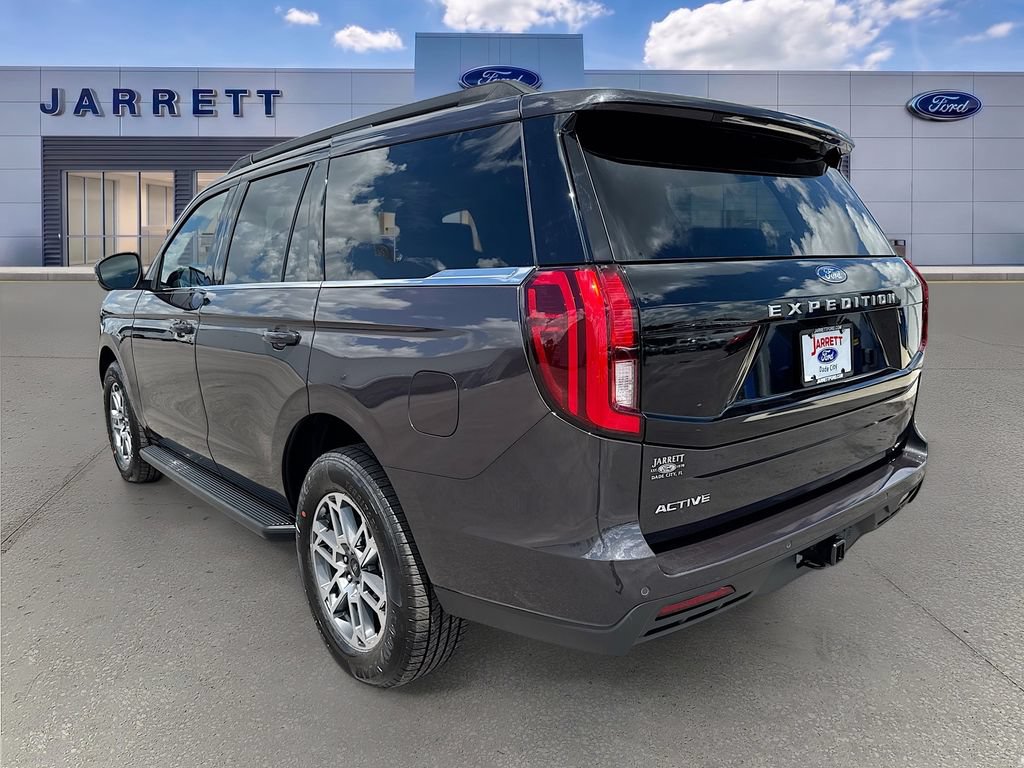 New 2026 Ford Expedition Active RWD image 5