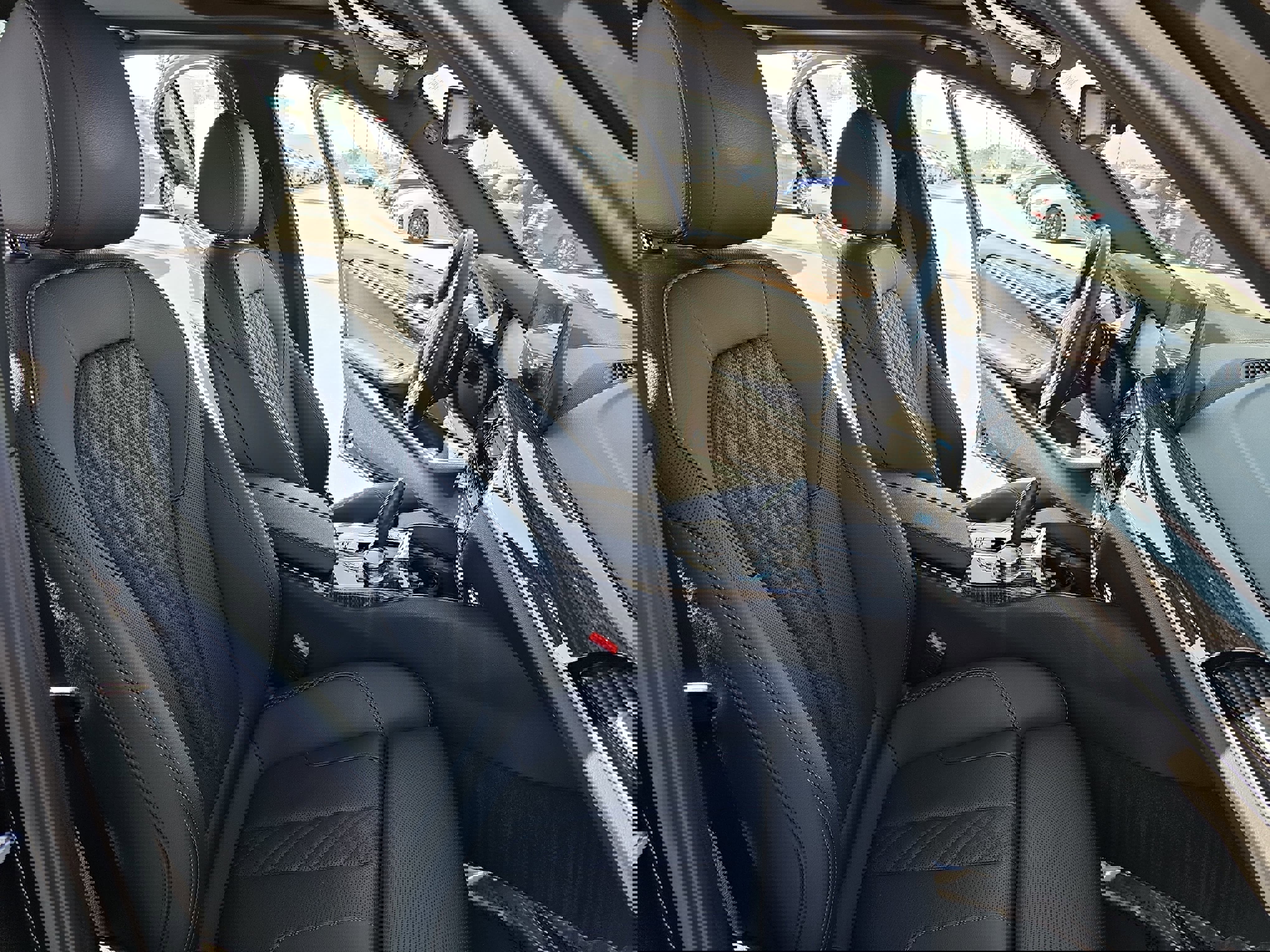 Used 2023 BMW 530i w/ Premium Package image 10