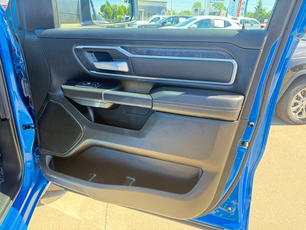 Used 2023 RAM 1500 Big Horn AWD/4WD image 33