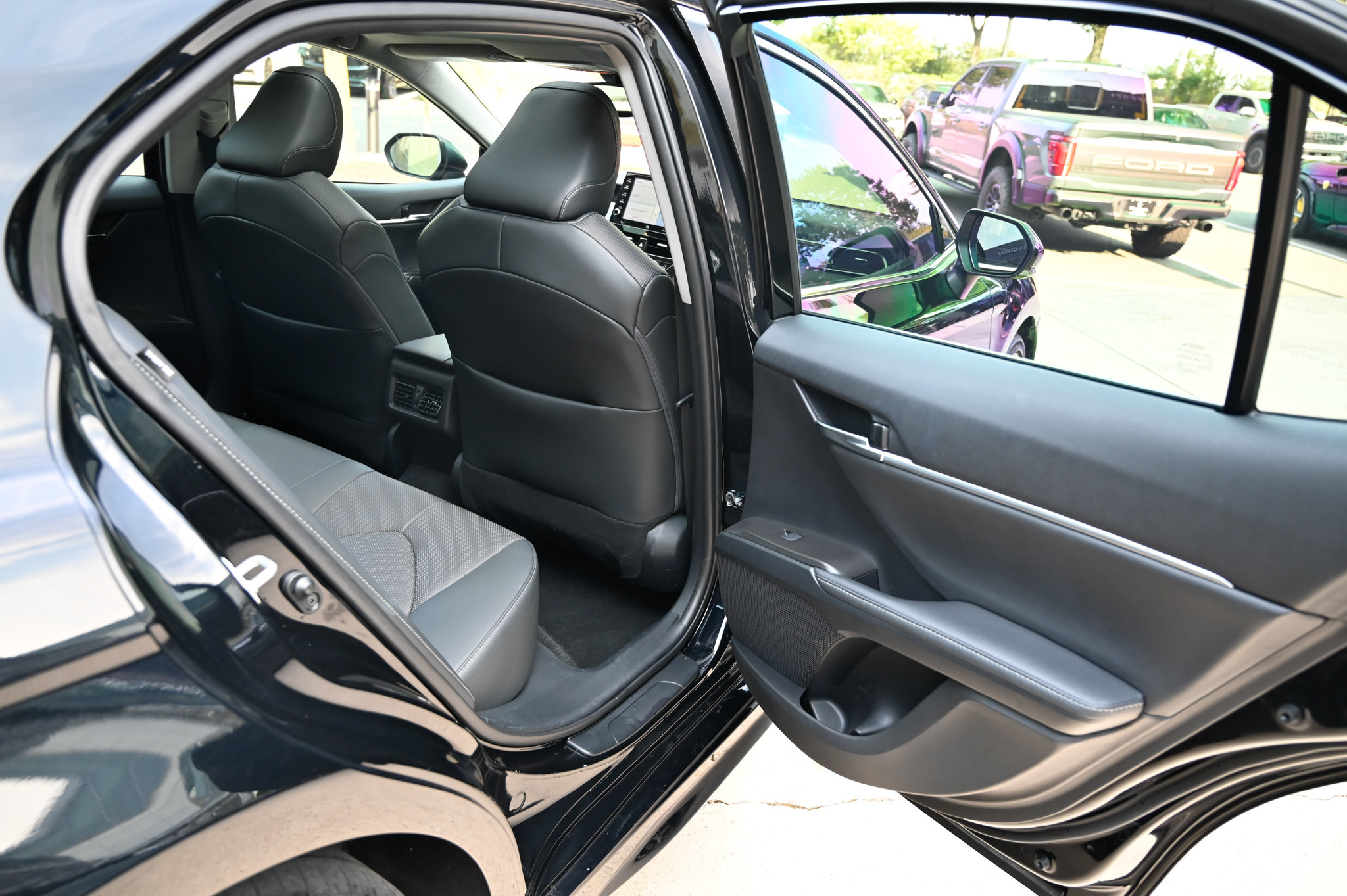 Used 2023 Toyota Camry XSE w/ Navigation Package FWD image 45