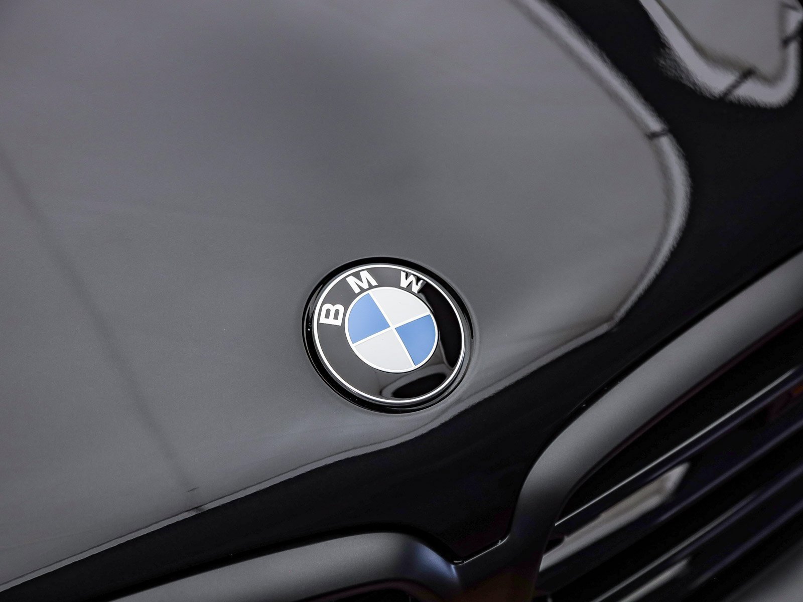 New 2026 BMW X5 M Competition w/ Executive Package image 6