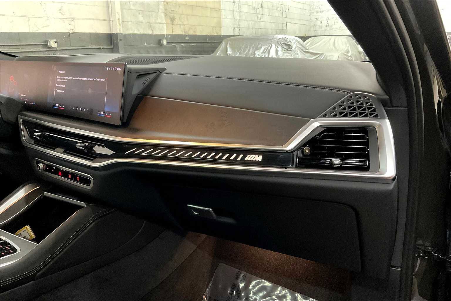 Used 2025 BMW X6 M60i image 19