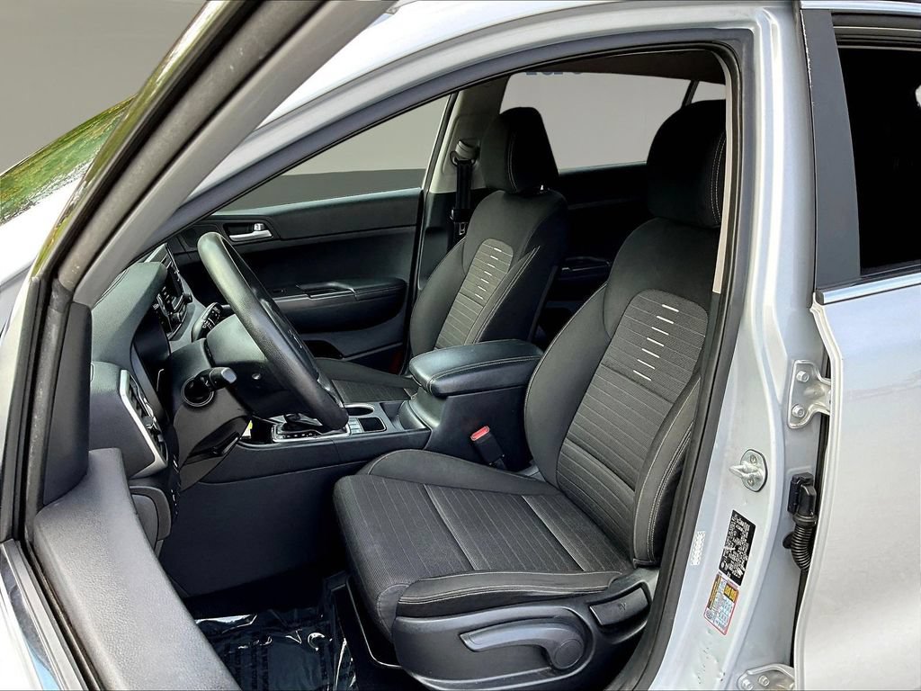 Used 2018 Kia Sportage LX AWD/4WD image 23
