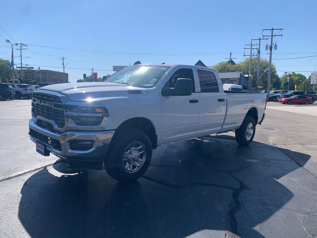 New 2026 RAM 2500 Tradesman image 4