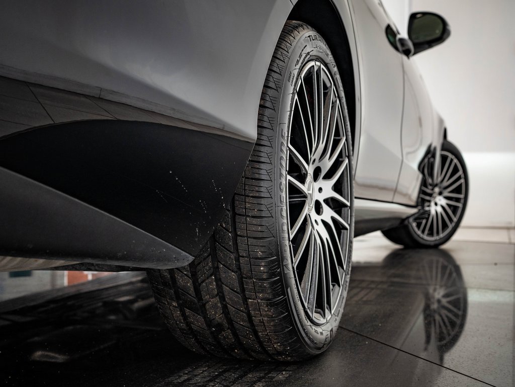 Certified 2025 Mercedes-Benz C 300 C 300 image 39