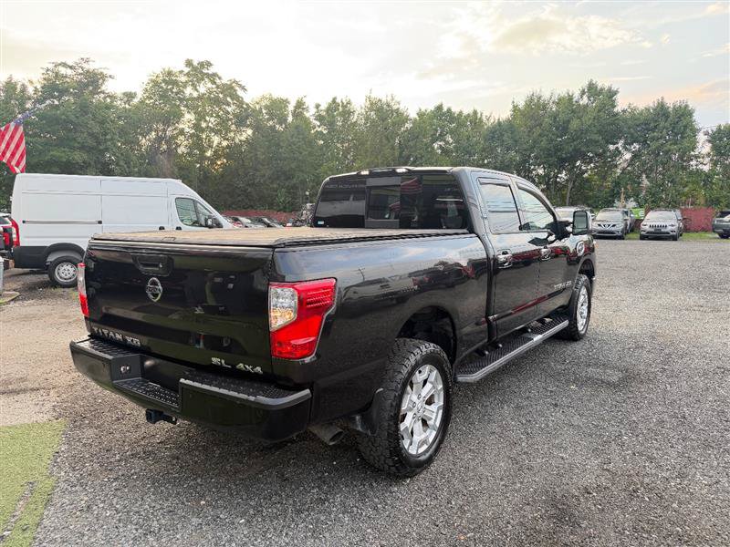 Used 2016 Nissan Titan SL AWD/4WD image 4