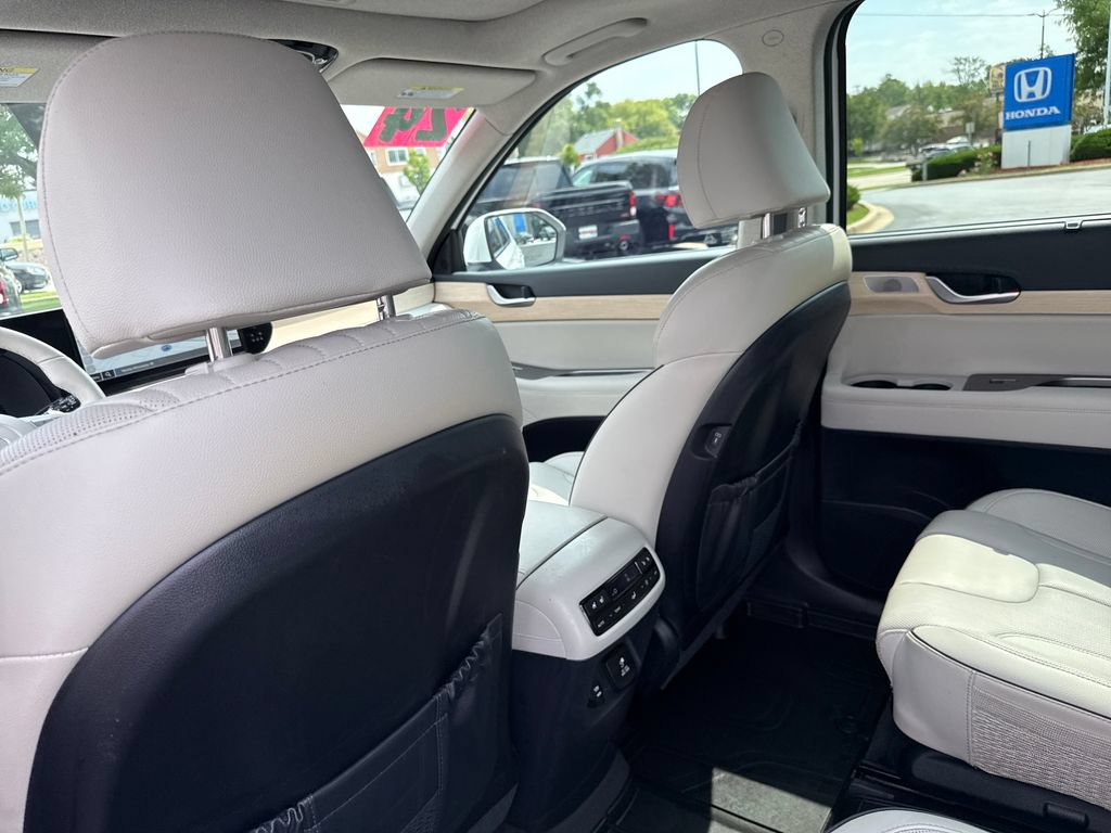 Certified 2024 Hyundai Palisade Limited AWD/4WD image 23