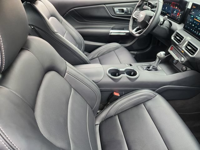 Used 2026 Ford Mustang Premium RWD image 20