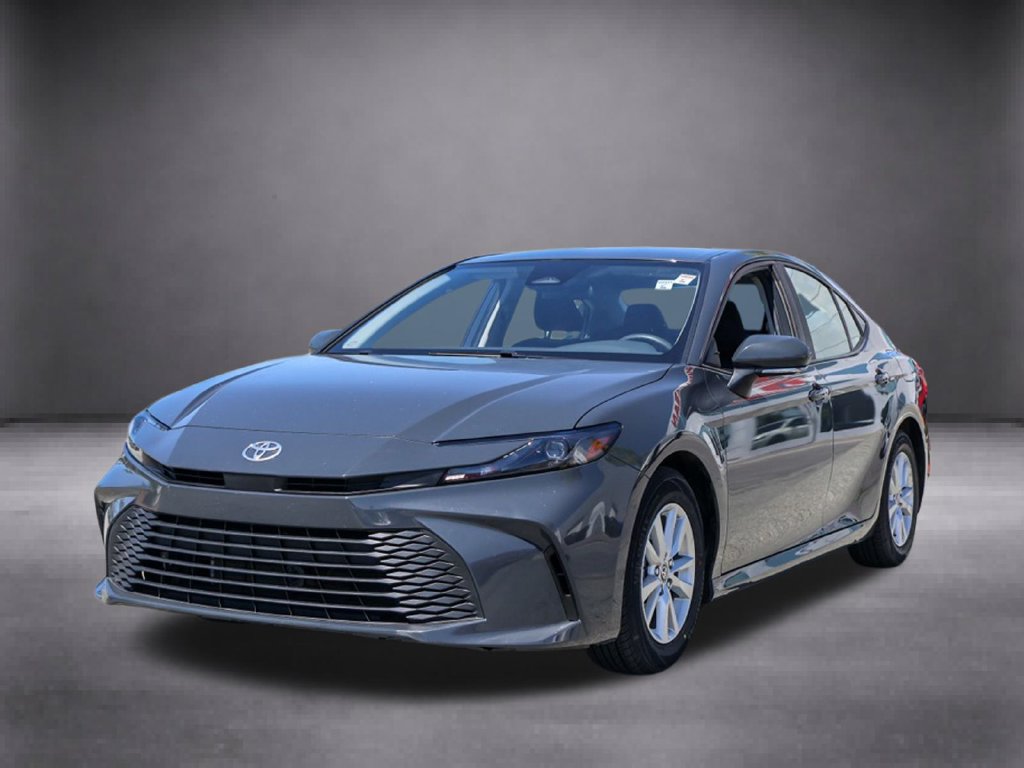 Used 2025 Toyota Camry LE FWD image 9