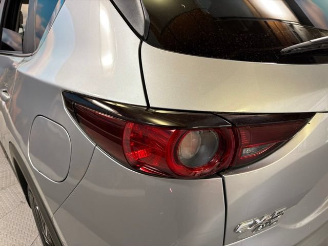 Used 2018 MAZDA CX-5 Touring w/ Preferred Equipment Package AWD/4WD image 12
