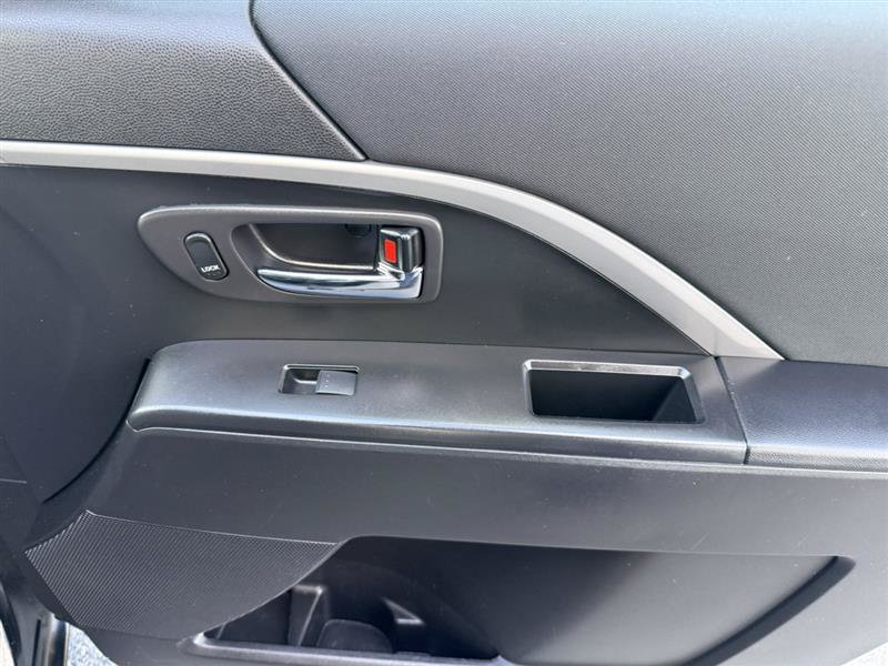 Used 2013 MAZDA MAZDA5 Sport FWD image 14
