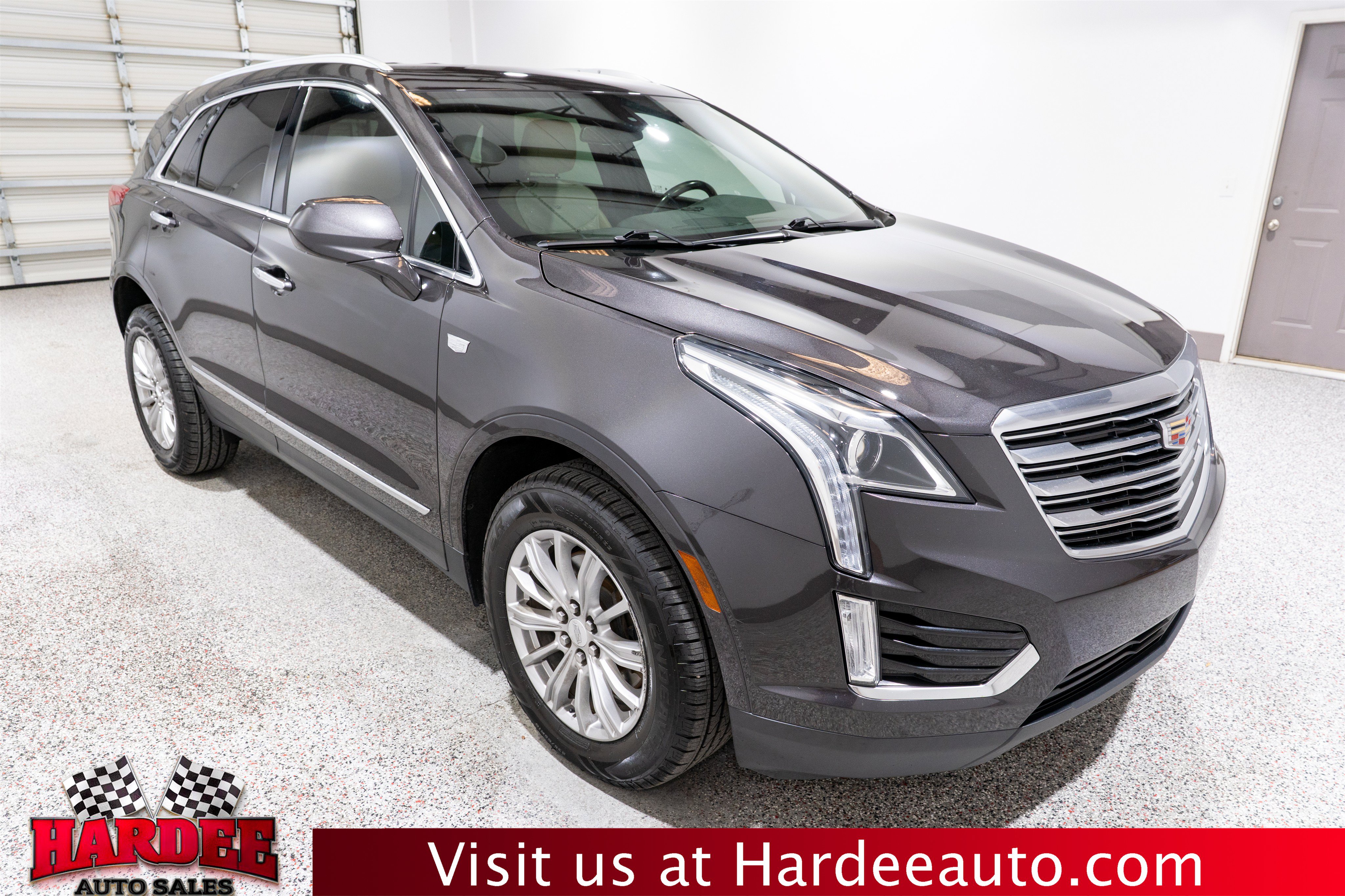 Used 2019 Cadillac XT5 FWD image 6