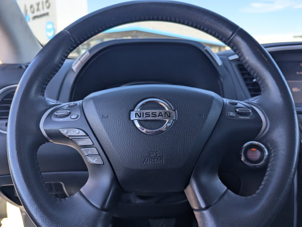 Used 2017 Nissan Pathfinder SV AWD/4WD image 20