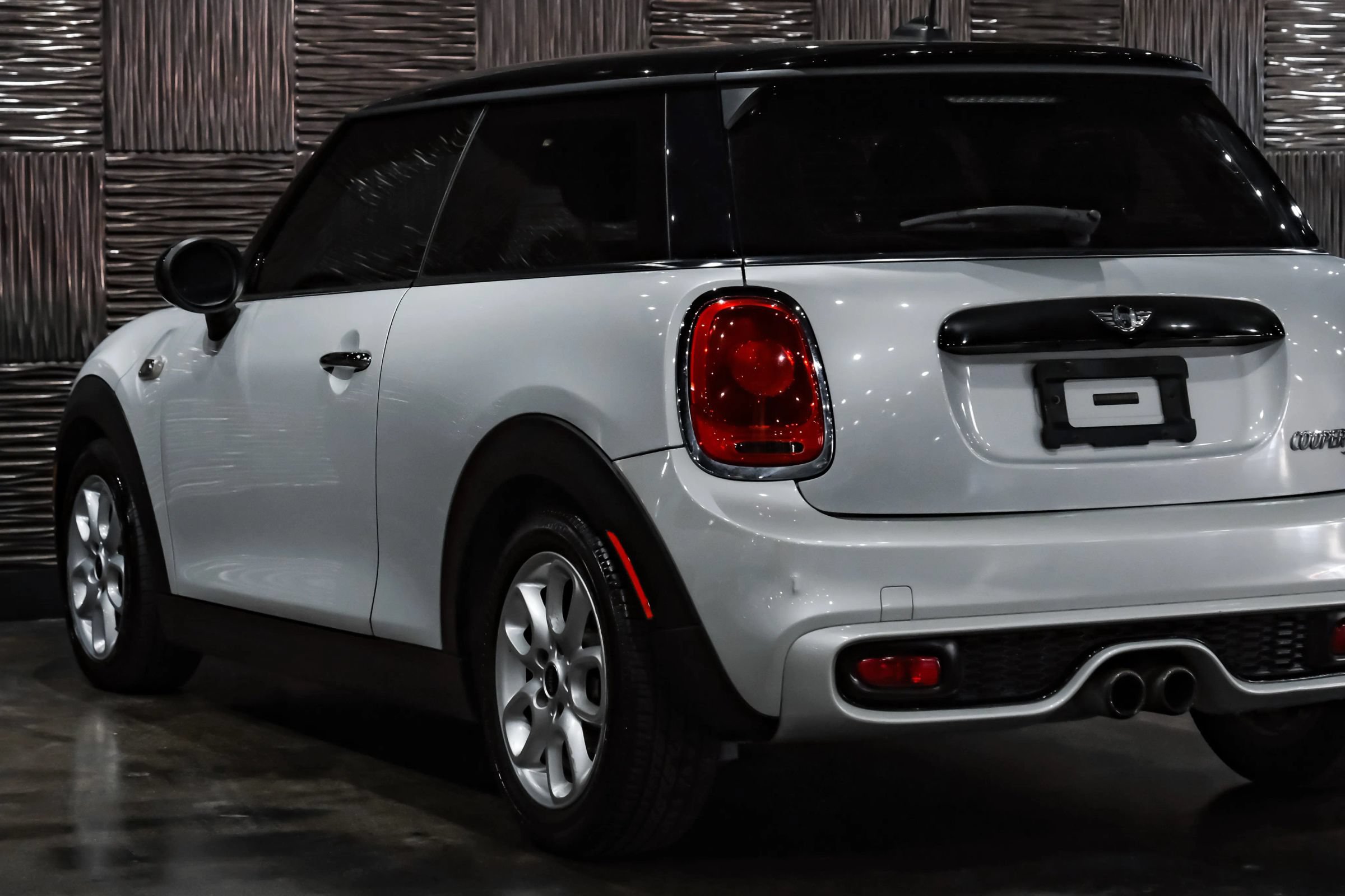 Used 2015 MINI Cooper S FWD image 13