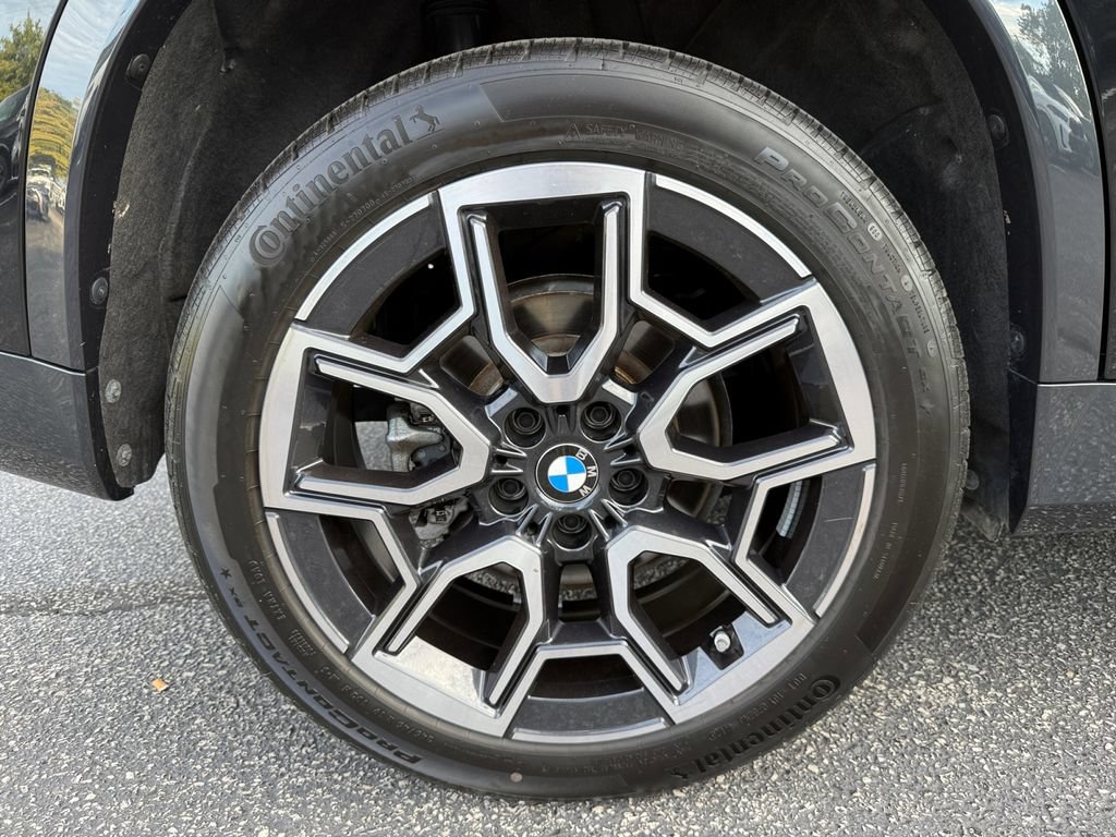 Certified 2026 BMW X1 xDrive28i AWD/4WD image 17