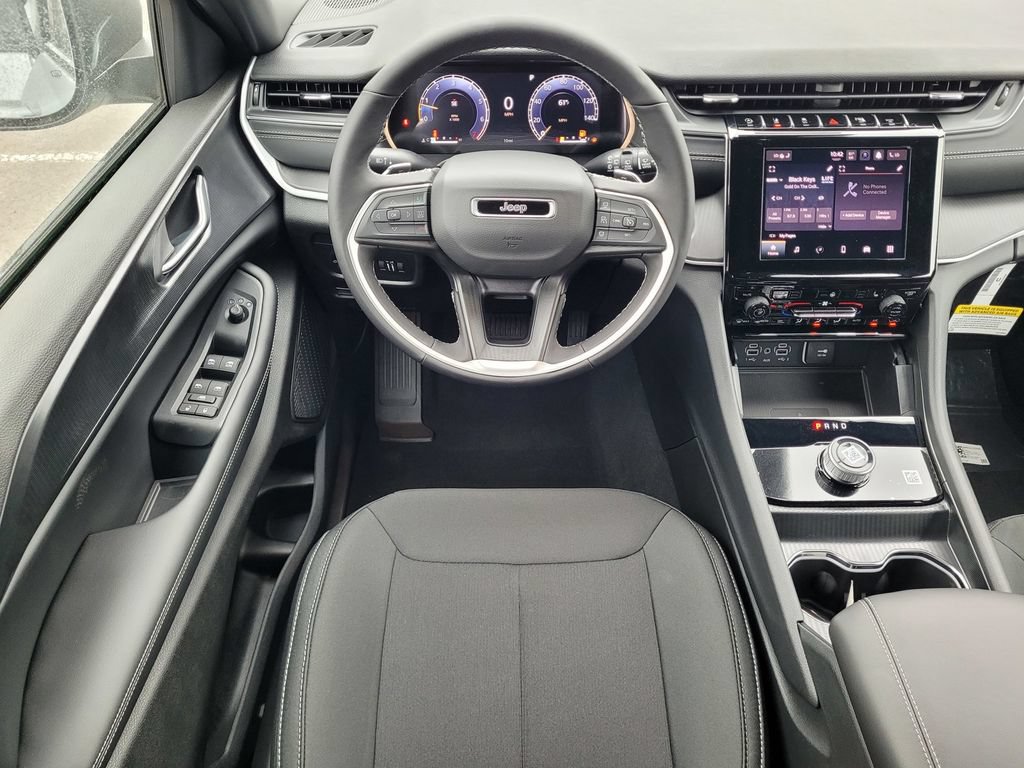 New 2026 Jeep Grand Cherokee Laredo X AWD/4WD image 5