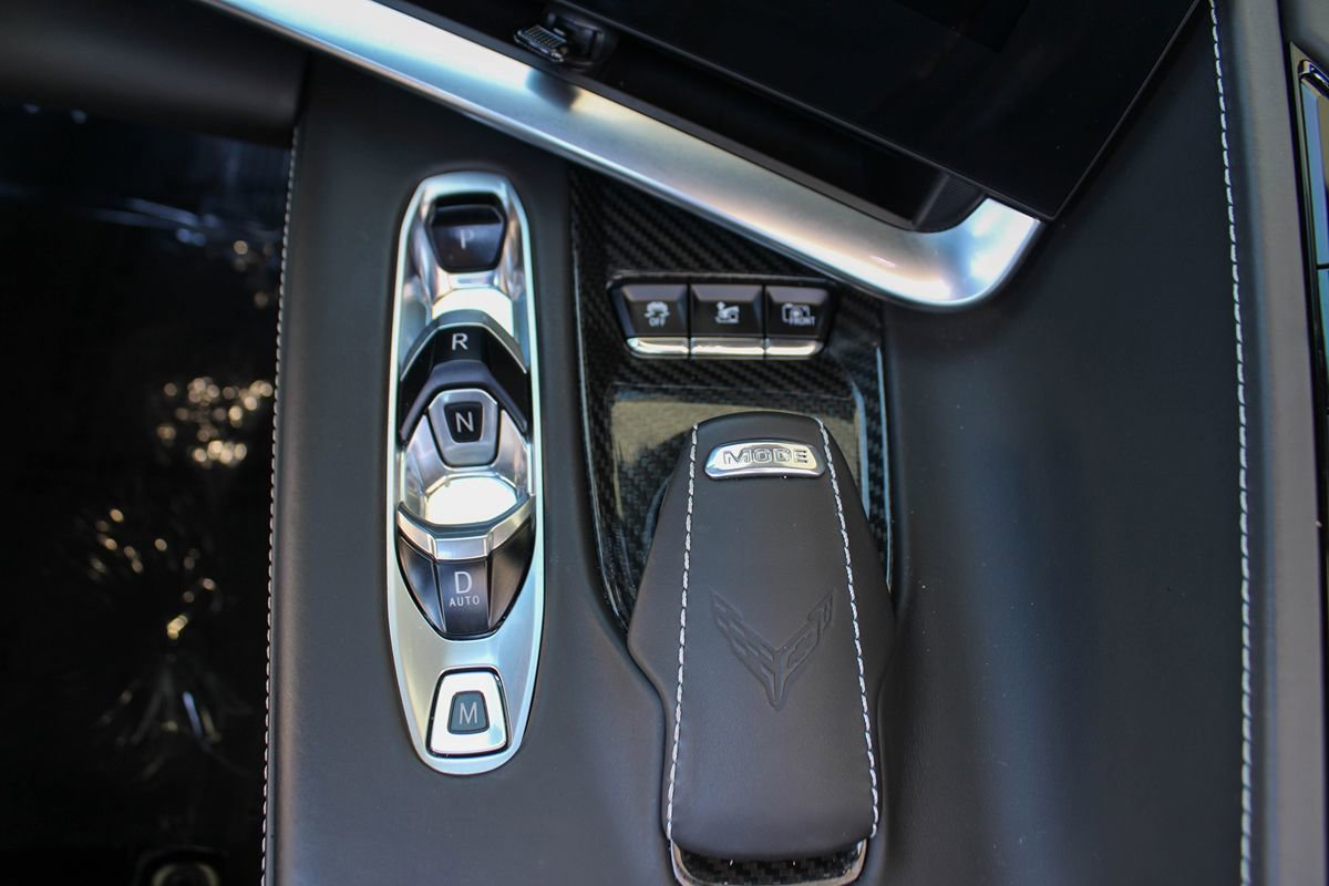 Used 2021 Chevrolet Corvette Stingray Premium Cpe w/ Z51 Performance Package RWD image 34