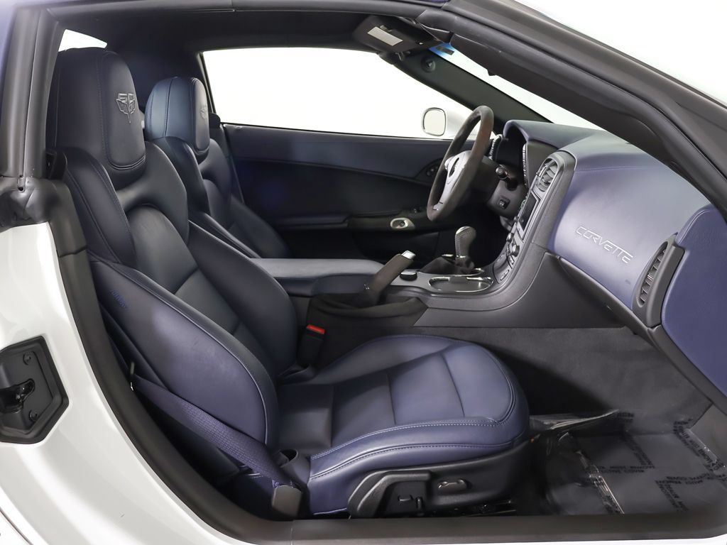 Used 2013 Chevrolet Corvette 427 w/ 1SC Preferred Equipment Group RWD image 28