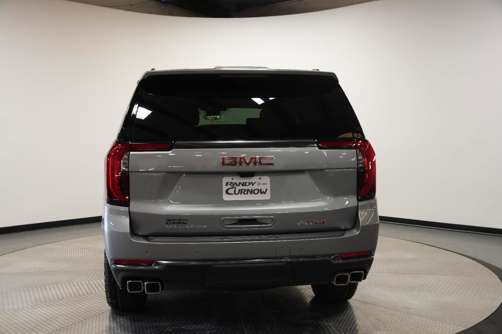 New 2026 GMC Yukon XL AT4 w/ AT4 Premium Plus Package AWD/4WD image 9