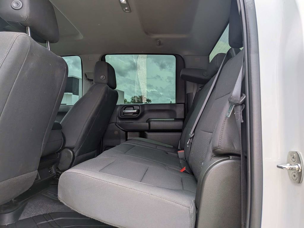 Used 2020 Chevrolet Silverado 2500 Custom w/ Custom Value Package RWD image 14