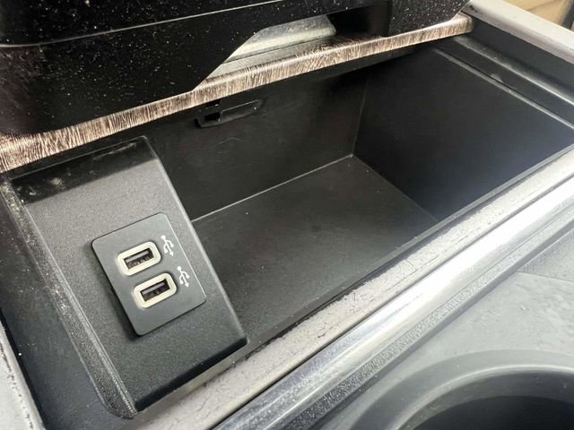 Used 2017 Ford F250 Lariat w/ Lariat Ultimate Package image 32