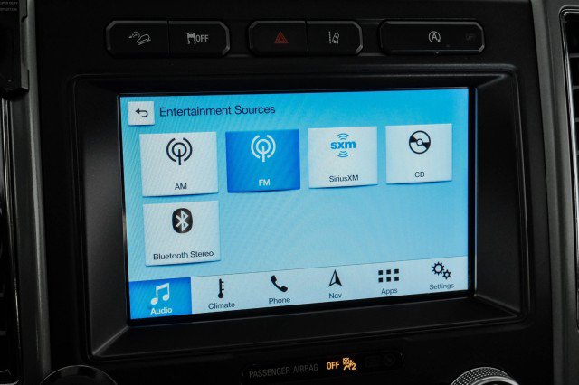 Used 2018 Ford Expedition XLT w/ Equipment Group 202A AWD/4WD image 28