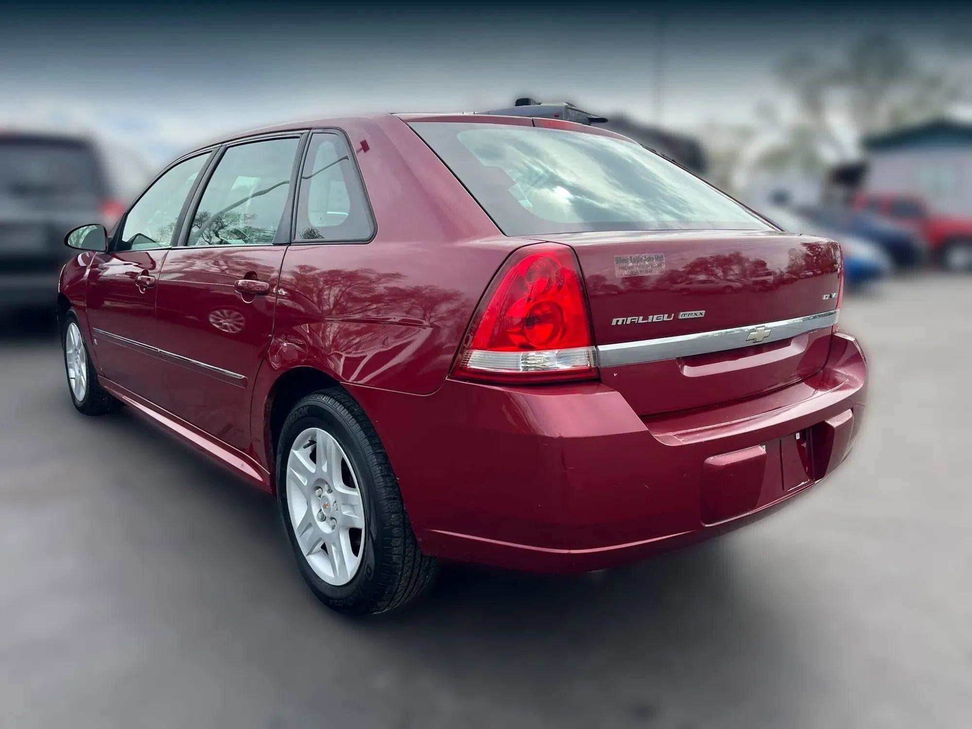 Used 2006 Chevrolet Malibu LT w/ Front Seating Package image 3