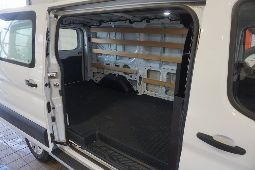 Used 2024 Ford Transit 250 Low Roof w/ Exterior Upgrade Package RWD image 18