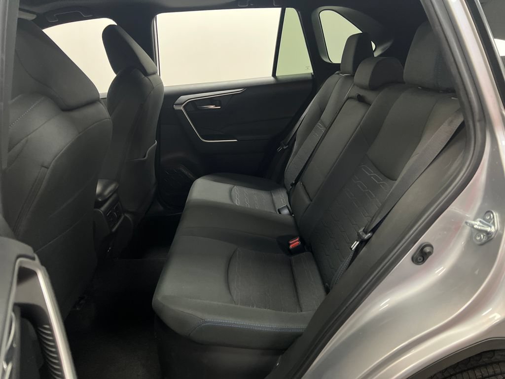 Used 2022 Toyota RAV4 SE w/ Convenience Package AWD/4WD image 25